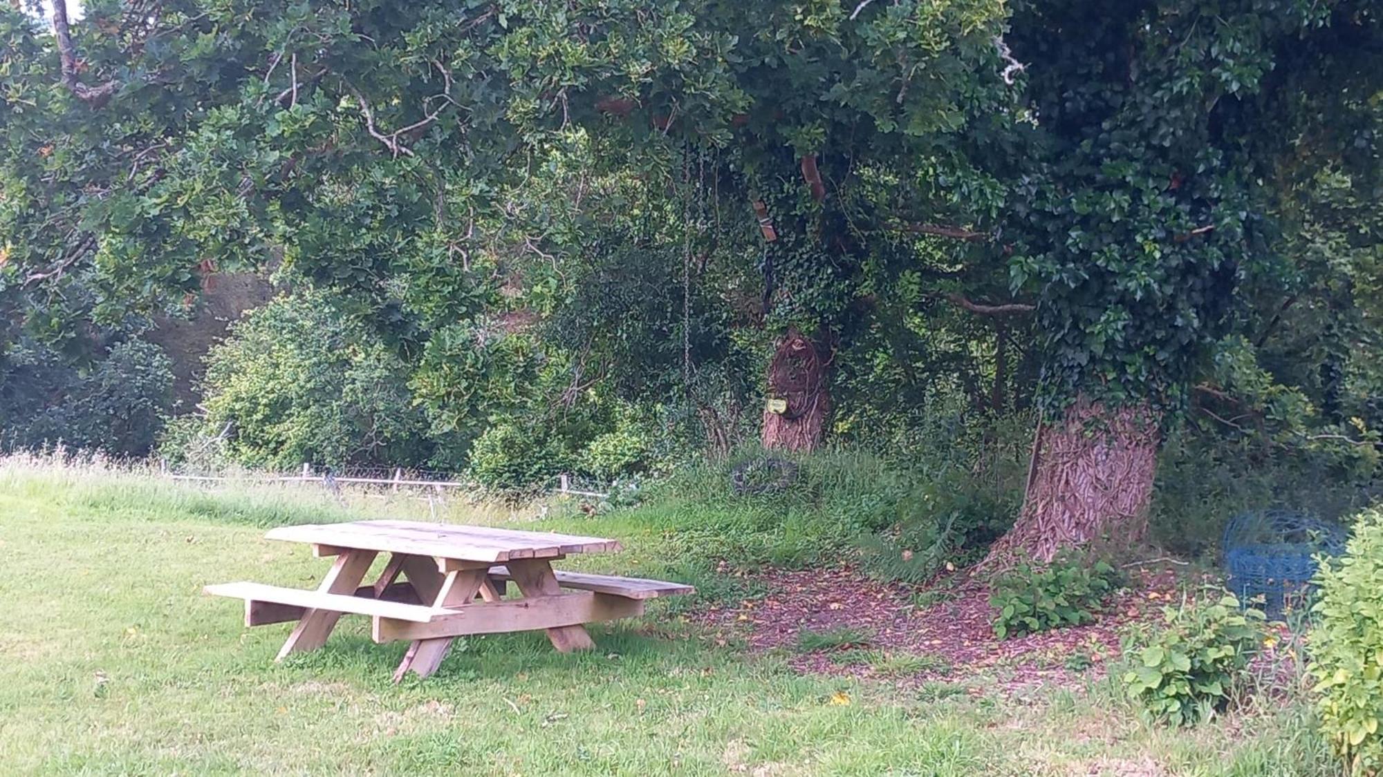 Tente Insolite En Pleine Nature Treduder ภายนอก รูปภาพ